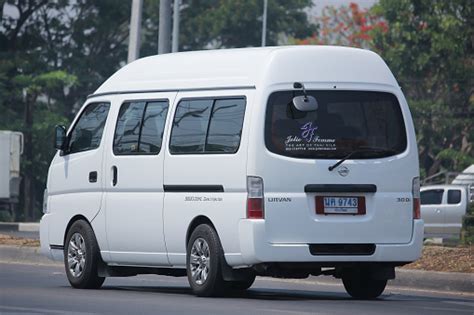 nissan urvan business finance
